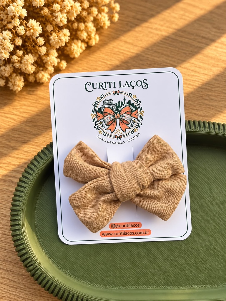 Laço Nó Clássico Linho areia - Bico de Pato